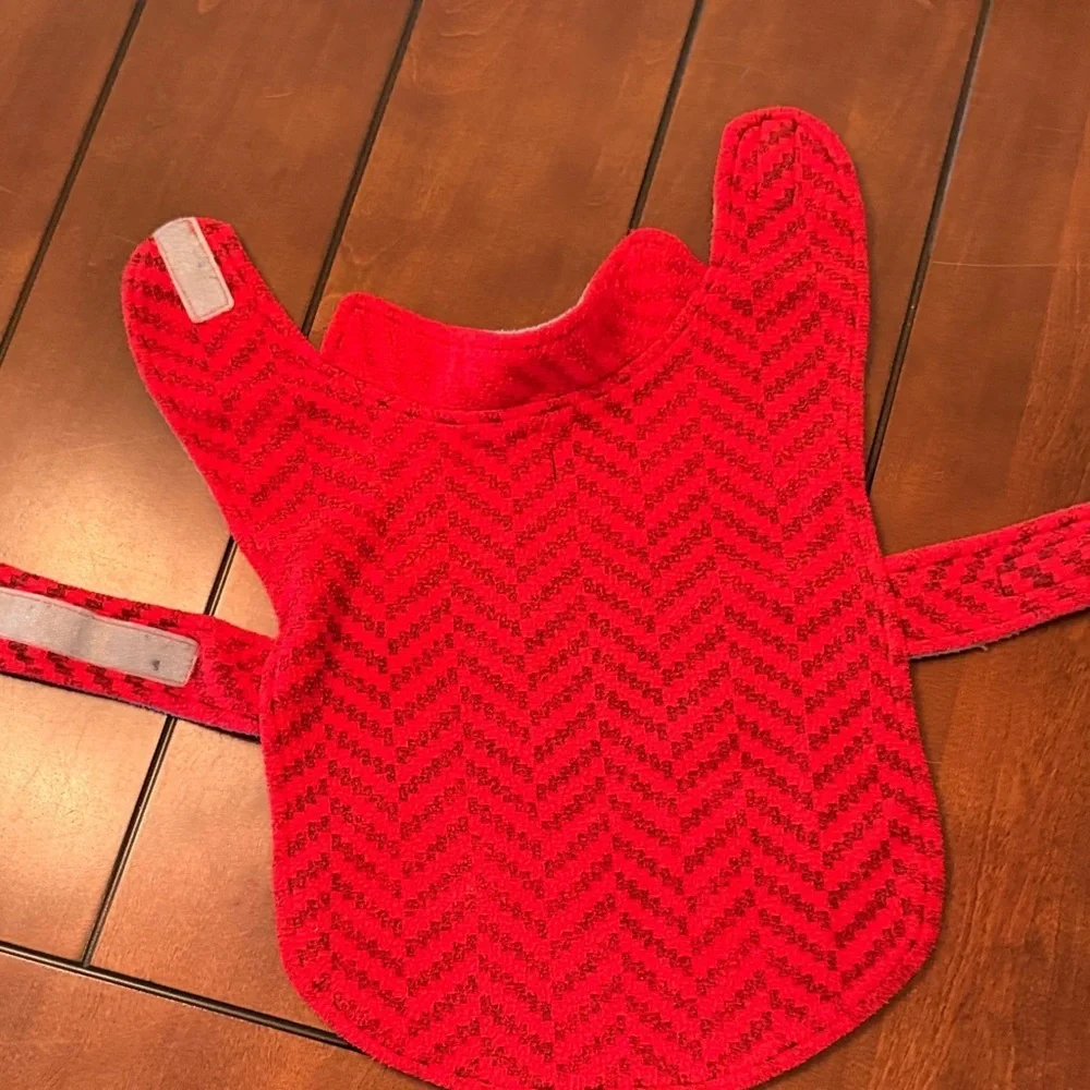 ❤️3 for $15!❤️ Chevron Patterned Dog Sweater in Red